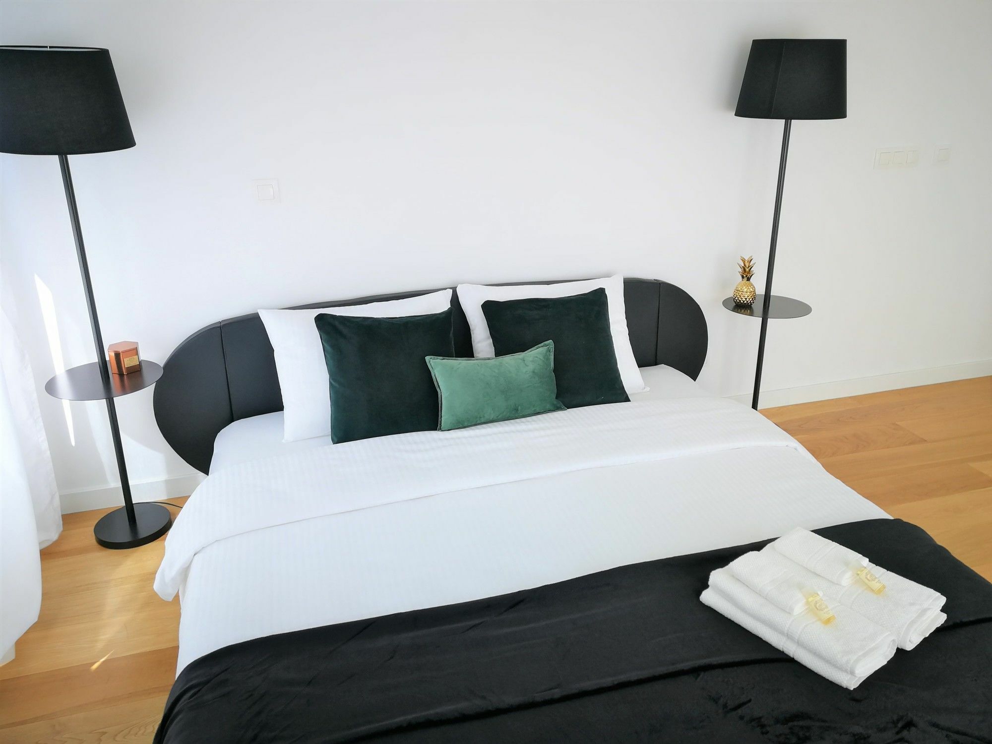 Industrial Lisbon Apartment (Adults Only) Экстерьер фото